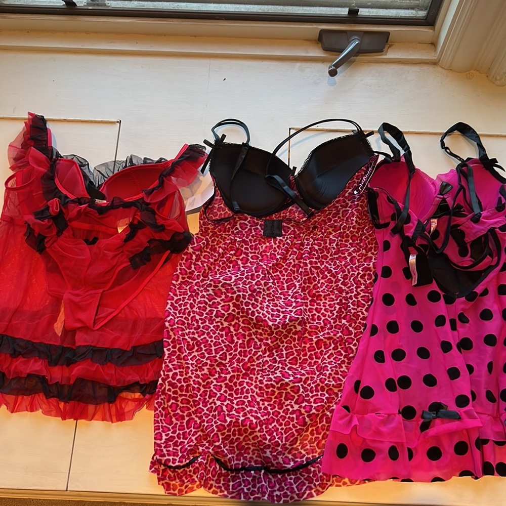 Babydoll intimates - Picture 3 of 3